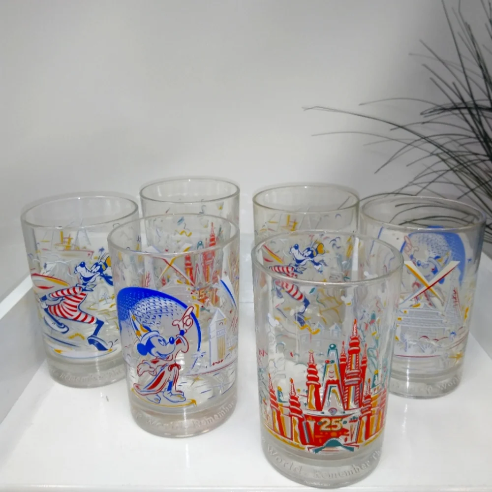Vintage Walt Disney World Set Of Six Remember the Magic Glasses